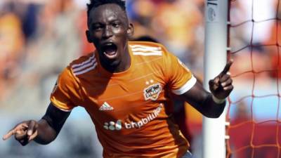 Alberth Elis pasa un buen momento con el Houston Dynamo en la MLS.