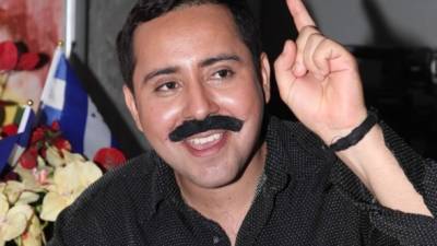Elmer Valladares, comediante hondureño conocido por su papel de “Chepe el vendedor” y sus diversas imitaciones de personajes en el programa “El Cuarto de Luis”