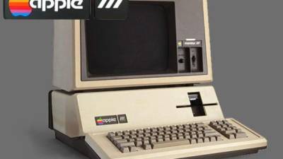 De acuerdo con el criterio del Apple, aparatos como la Apple III ya lleva acumulados varios períodos de obsolescecia.