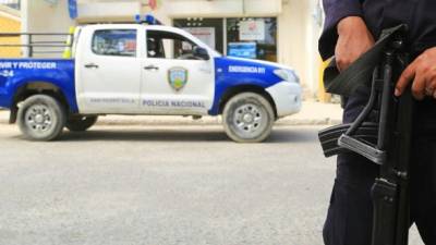 El guardia aseguró que no pudo hacer nada para detener a los delincuentes.