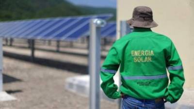 Smartsolar con sede en Estados Unidos, anunció sus planes de invertir $20 millones en proyectos solares en Honduras.