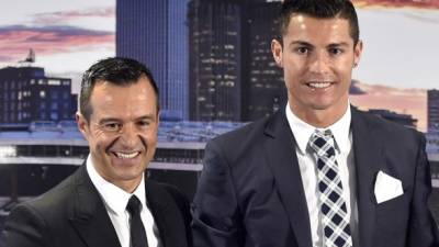 Jorge Mendes es el representante de CR7.