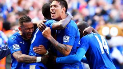 Comenzamos con el Leicester City, el nuevo monarca de la Premier League de Inglaterra.