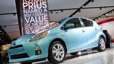 Toyota revisará a más de 1,9 millones de unidades de su modelo Prius en el mundo.