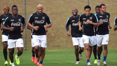 Los seleccionados reconocen el Arena Amazonia el martes.