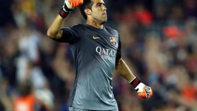 Claudio Bravo tuvo una gran temporada con el Barcelona.