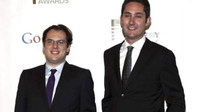 Kevin Systrom (izq.) y Mike Krieger, fundaron Instagram en 2010 y fueron comprados por Facebook dos años después.