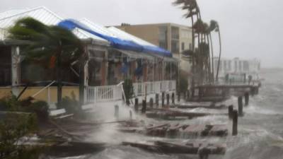 El paso del huracán amenaza con dejar más daños en otros estados.