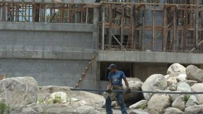 La construcción privada de Honduras registra un descenso de 12.5% y la pública un 20%.