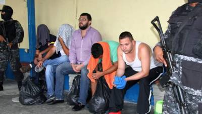 Los extranjeros y el hondureño quedaron detenidos desde ayer.
