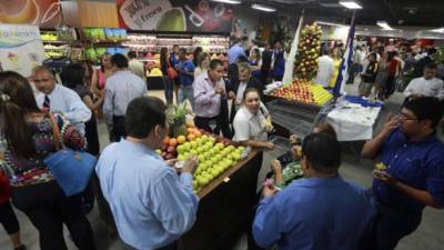 Los comerciantes están a la expectativa del feriado por considerar que los sampedranos aprovecharán su tiempo en compras.