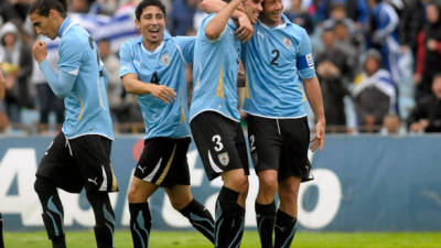 Uruguay se encuentra en un difícil grupo con Costa Rica, Inglaterra e Italia.