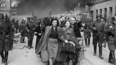 Muchas mujeres extranjeras fueron expulsadas de Alemania y separadas de sus familias cuando estalló la II Guerra Mundial.