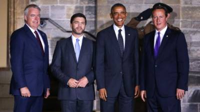 El presidente Barack Obama junto a sus aliados en la cumbre de la OTAN.