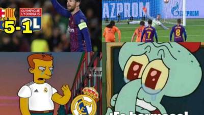 Barcelona goléo 5-1 al Lyon y avanzó a cuartos de final de la Champions League. Al club catalán se le sancionó a favor un inexistente penal y los memes han hecho de las suyas.