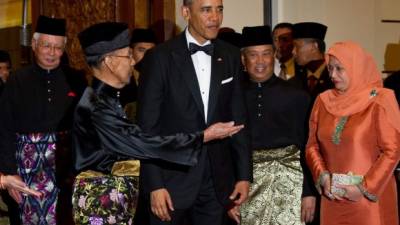 Desde hace más de 50 años, un presidente de Estados Unidos no visitaba Malasia, donde ocurrió la tragedia del avión perdido con 239 pasajeros.