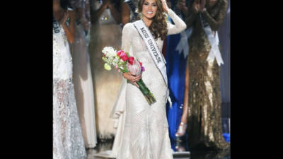 MiSS UNIVERSO 1013 María Gabriela de Jesús Isler Morales es la nueva soberana universal.