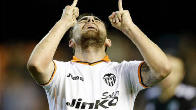 Paco Alcácer celebrando su gol contra el Ludogorets.