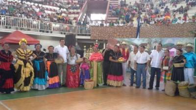 El ministro de Educación de Honduras, Marlon Escoto, durante la inauguración el encuentro Folklórico Nacional Gran Pereke 2014.