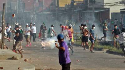 Dos ciudadanos fallecieron en La Paz (oeste), otros dos en Santa Cruz (este) y tres en enfrentamientos en Cochabamba (centro). AFP