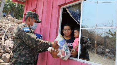 El próximo lunes se presentará protocolo de bioseguridad que se adoptará para evitar el contagio de los 3,000 voluntarios que entregan alimentos casa por casa, entre ellos personal militar, Guías de Familia y veedores del Fonac.