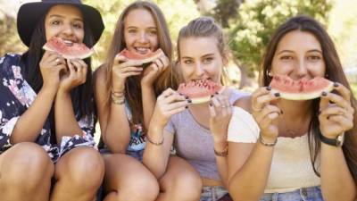 La fruta tiene vitaminas, minerales y todo tipo de compuestos vegetales.