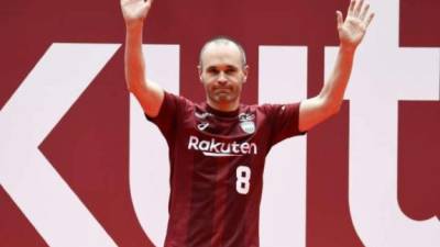 Andrés Iniesta juega en el Vissel Kobe de la J1 League de Japón.​ FOTO AFP.