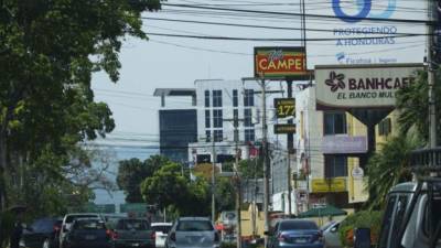 Los centros comerciales y restaurantes estarán abiertos.