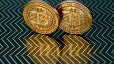 Bitcoin es una moneda virtual a la que muchos consideran como el futuro del dinero.