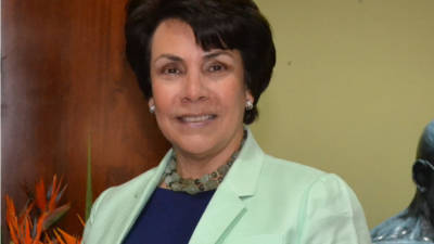 Mireya Agüero de Corrales, Secretaria de Estado en el Despacho de Relaciones Exteriores.