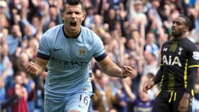 'Kun' Agüero fue la figura del partido con su póker de goles.