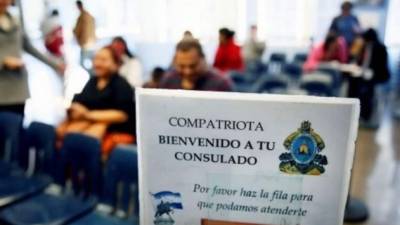 Una de las quejas de los hondureños en EUA es que en los consulados no responden los teléfonos.