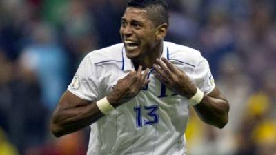 Carlo Costly estará ausente en el amistoso ante México.