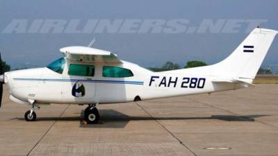 Un aficionado tomó la fotografía de la avioneta C-210.