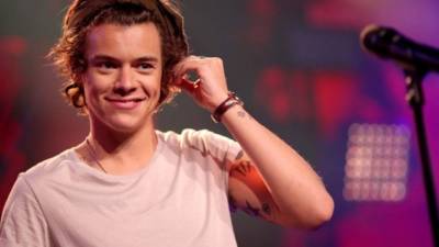 Harry Styles es un cantante y compositor británico miembro de 'One Direction'.