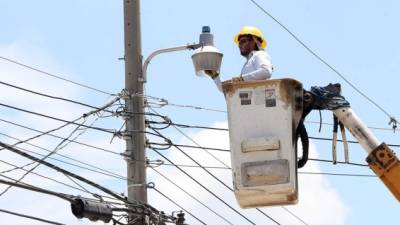 Empleados de la Enee realizarán trabajos de mantenimiento este fin de semana.