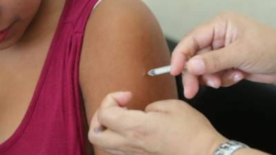 En los centros de salud se aplicará la vacuna.