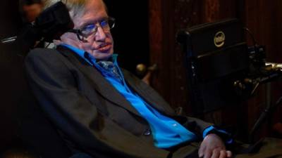 La investigación científica de Hawking es la más grande que se emprende en busca de signos de inteligencia más allá de la Tierra.