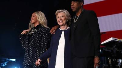 - Beyonce y su marido, el rapero Jay Z, protagonizaron hoy un concierto en apoyo a Hillary Clinton en Ohio.