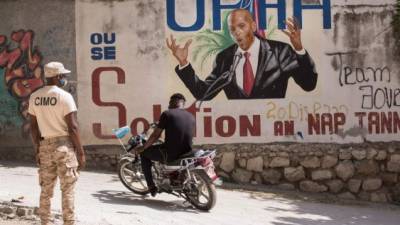 Un comando armado asesinó el pasado miércoles al presidente Jovenel Moise. Autoridades haitianas dijeron que al menos 28 personas están involucradas en el magnicidio.