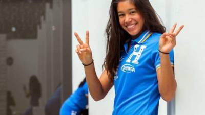 Elexa tuvo la posibilidad de jugar con Colombia pero finalmente se decidió por Honduras.