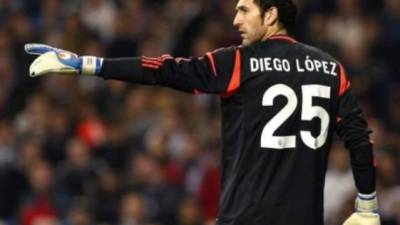 Diego López jugará en el Milán de Italia.