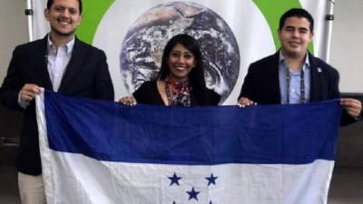 José Daniel Madrigal, Julia Ruiz y Ricardo Pineda son los hondureños seleccionados. Foto tomada de: Honduras is Great