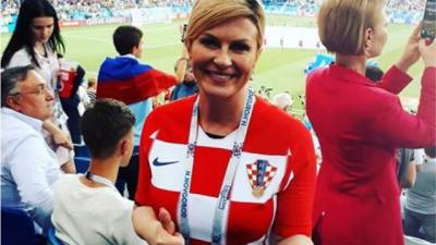 Kolinda Grabar Kitarovic estará apoyando a la Selección de Croacia en la final del Mundial de Rusia 2018 contra Francia. Foto Instagram
