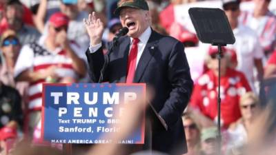 Trump celebró actos de campaña en Tampa y en su resort en la Florida. AFP.