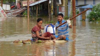 Consecuencias de un fuerte aguacero en Kailashahar, a unos 156 kilómetros al norte de Agartala, la capital del estado nororiental de Tripura.