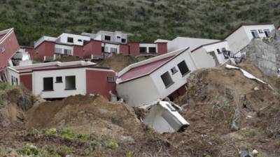 Para el fallido proyecto habitacional se emitieron permisos irregulares de construcción, acusa el Ministerio Público.