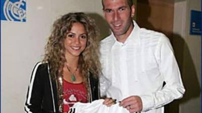 Esta es la polémica foto de Zinedine Zidane con Shakira.