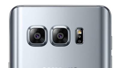 Varios de los rivales de Samsung ya incorporan doble cámara en sus modelos de alta gama (Imagen simulada).