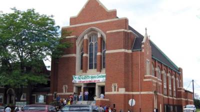 Templo. Edificio de la All Saints en Detroit.